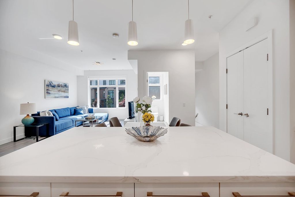 listing image 1101662968355907017