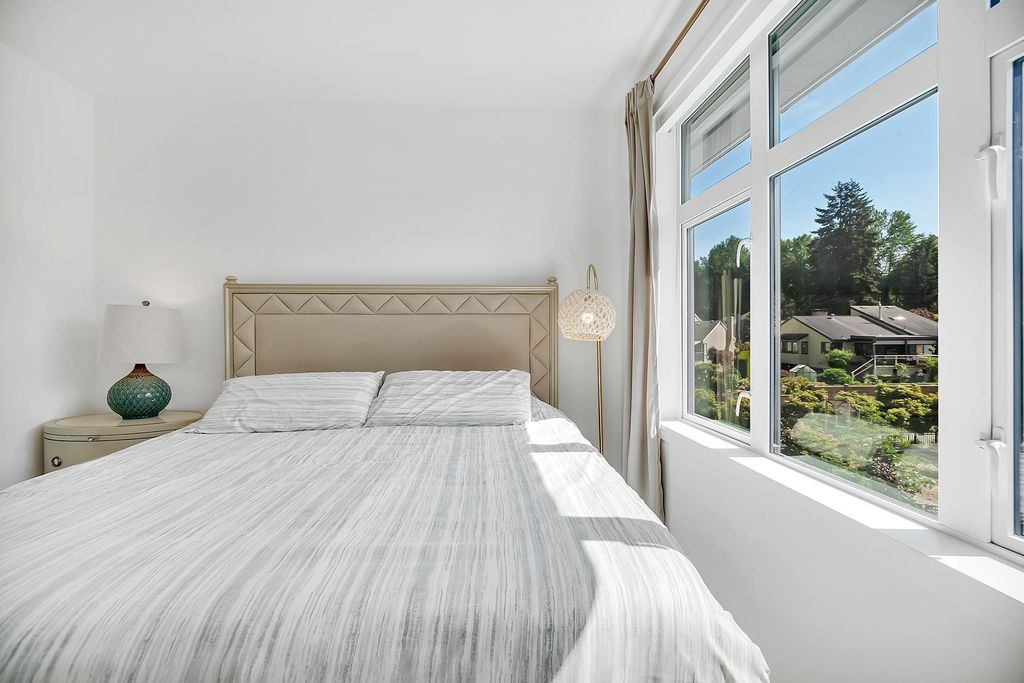 listing image 1100266071988128880