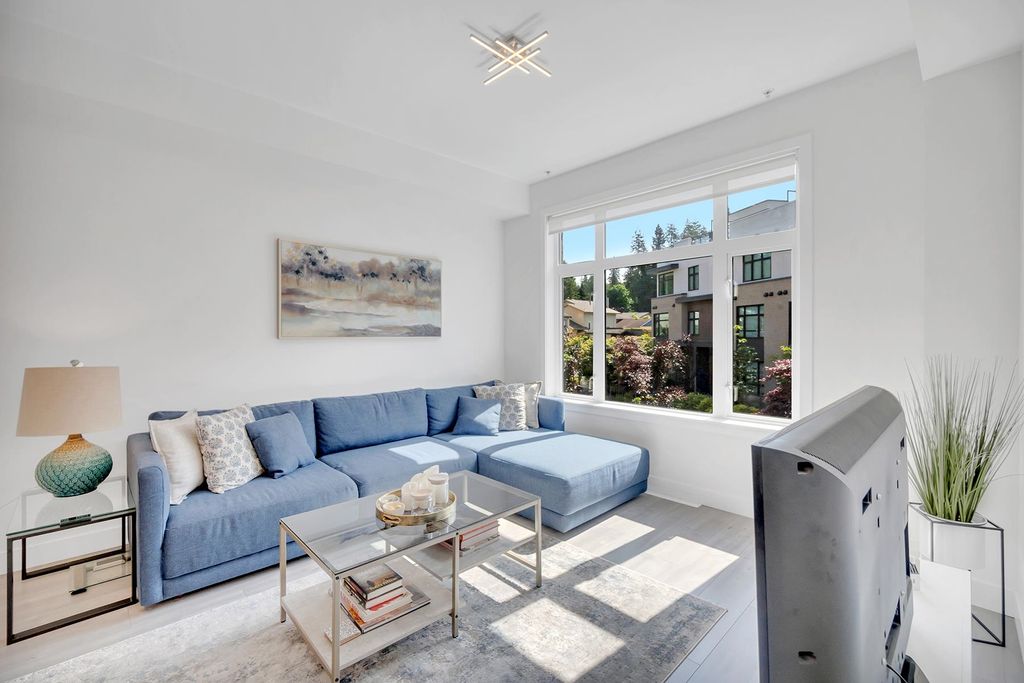 listing image 1103524719361924601
