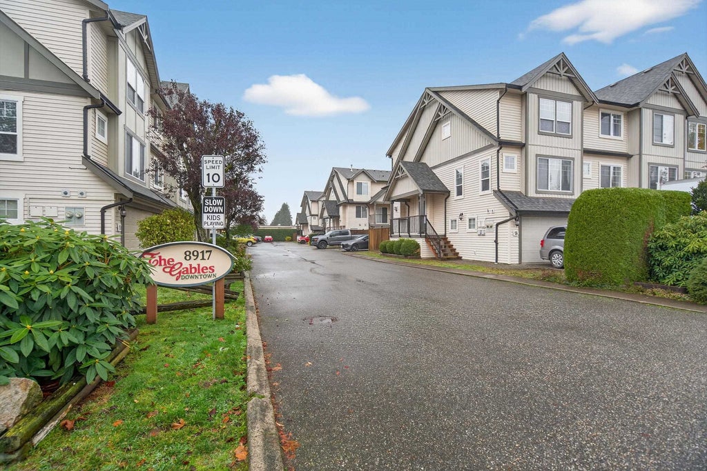 Photo of 8917 Edward Street #15, Chilliwack, BC V2P 4E2 (MLS # R3130584)