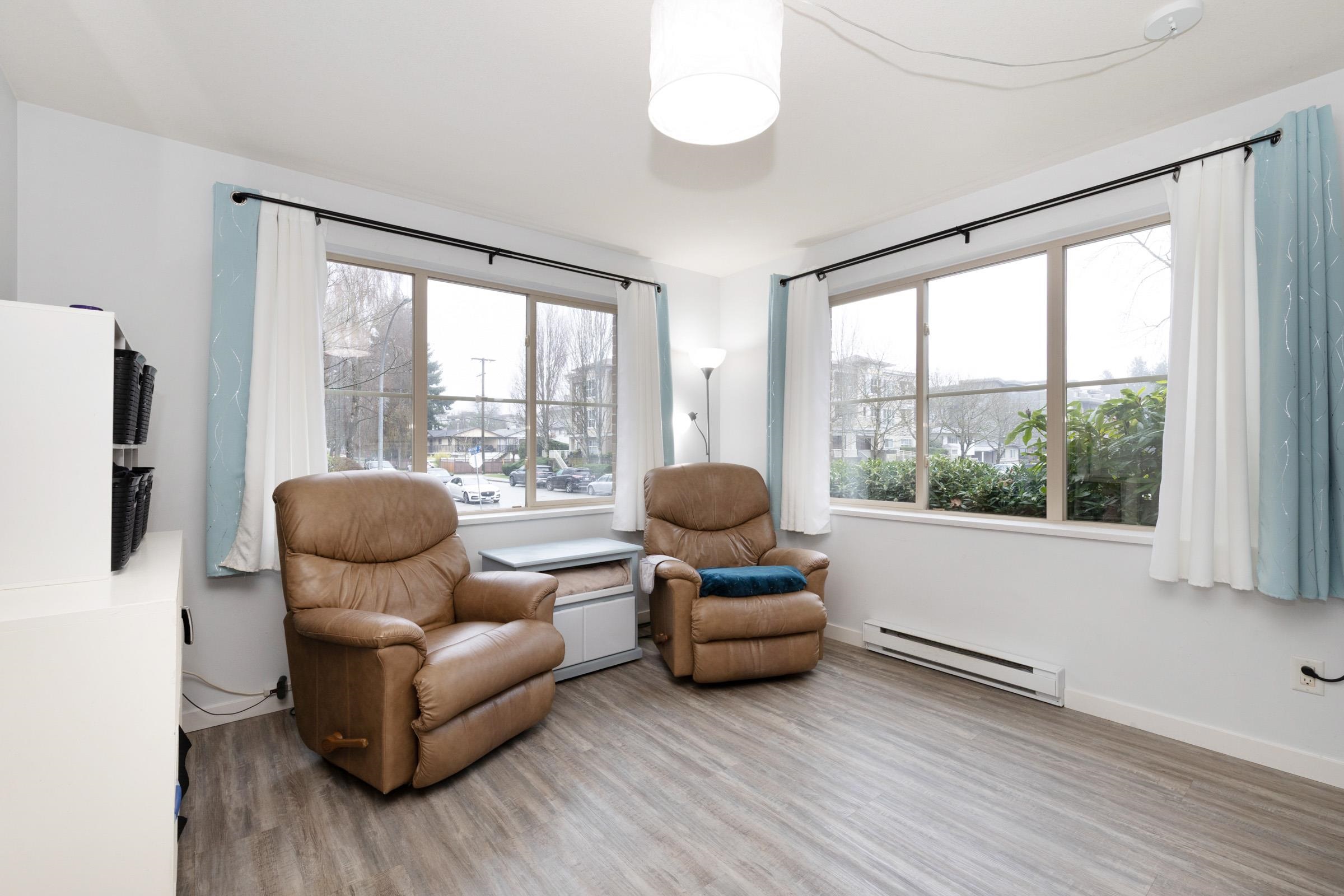 2432 Welcher Avenue 105