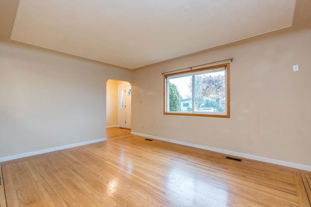 listing image 1106879674883630288
