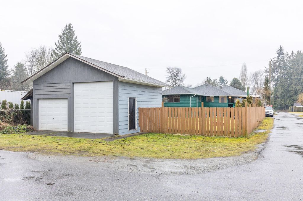 listing image 1100699093564868885