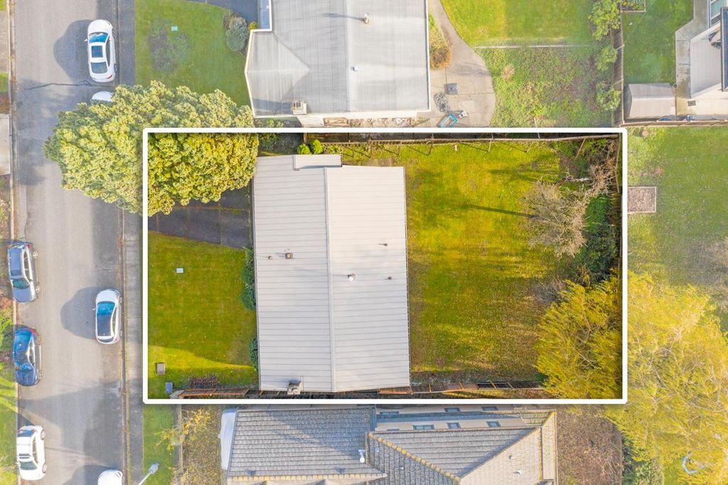 listing image 1109135012219561125