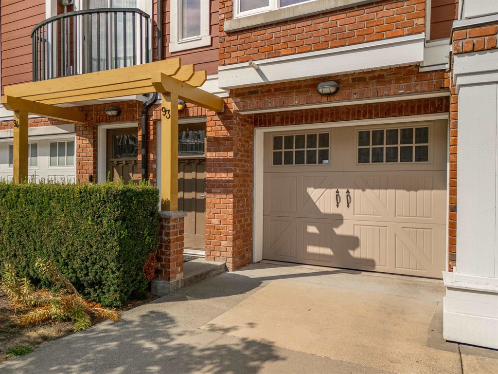 Photo of 20738 84 Avenue #93, Langley, BC V2Y 0J6 (MLS # R3162035)