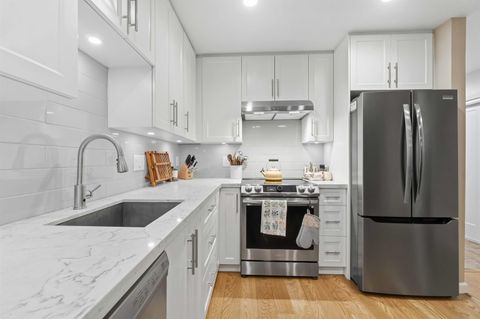 2678 Dixon Street 111 Port Coquitlam BC V3C 6L7