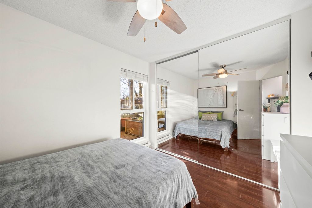 listing image 1105813307964813594