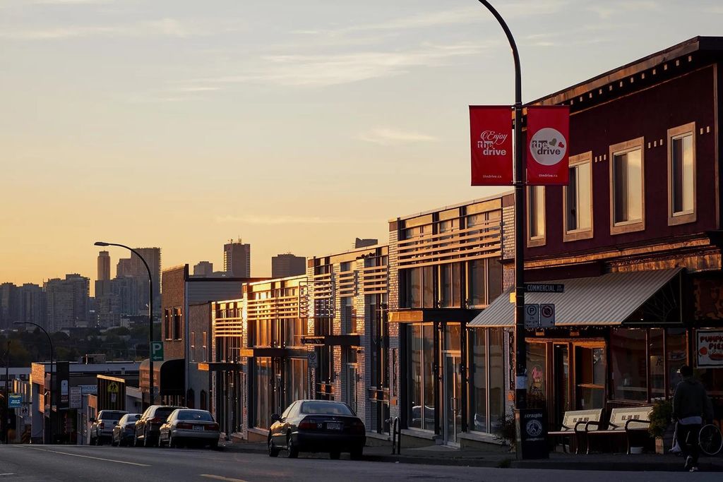 listing image 1105547855578459005