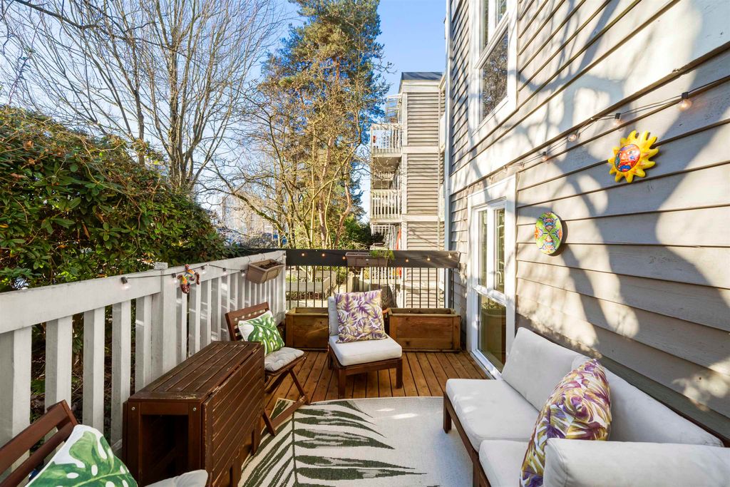 listing image 1100330585333203194