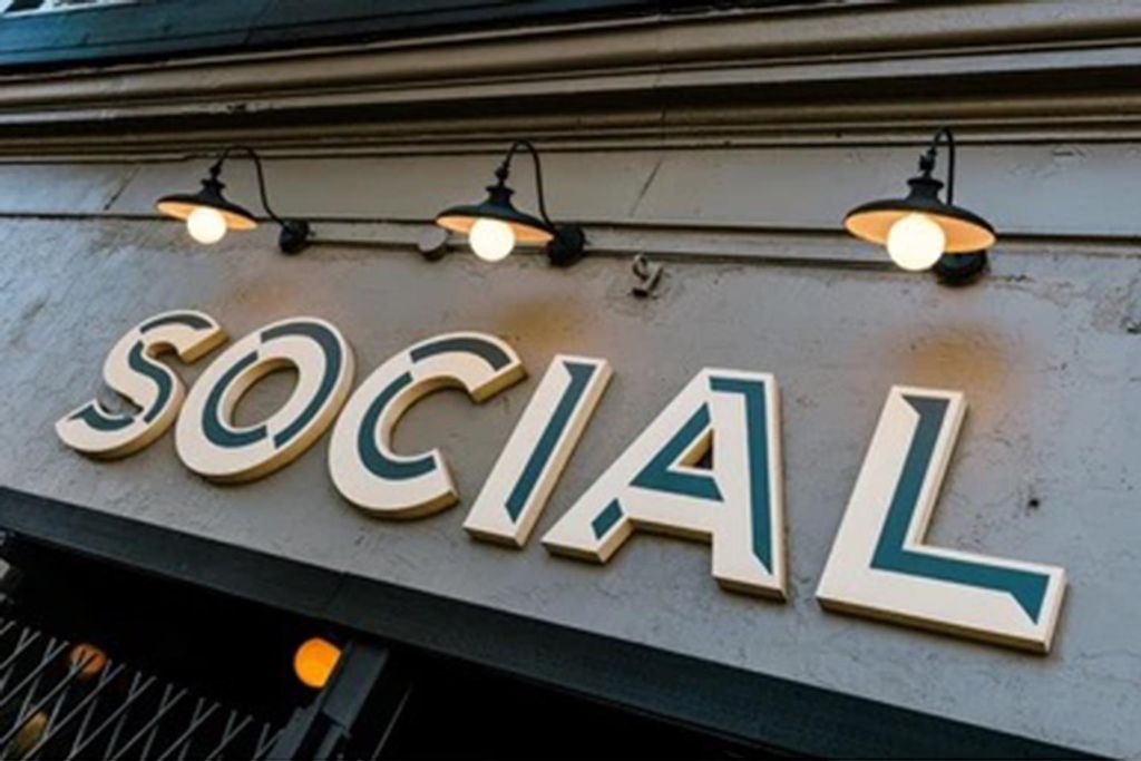 listing image 1107202610417353829