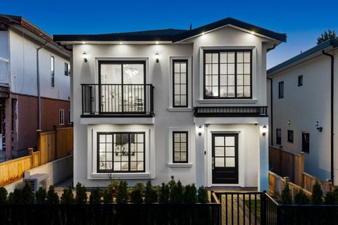 5138 Dominion Street Burnaby BC V5G 1C9