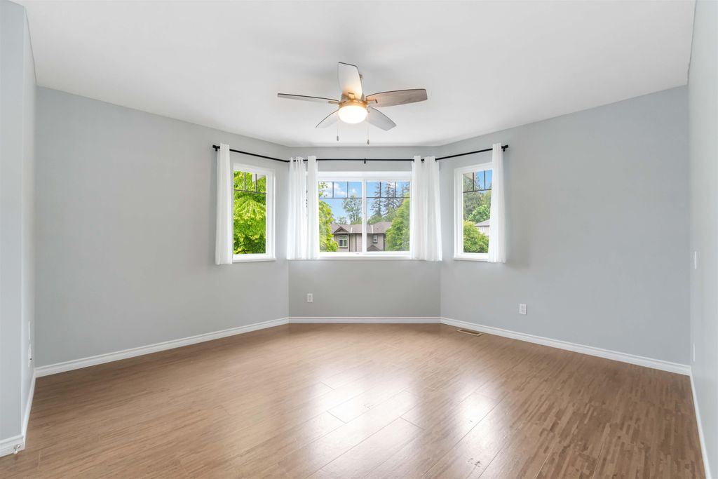 listing image 1109490179051987686