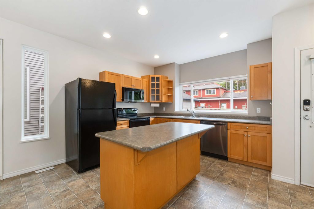 listing image 1102507316784095291