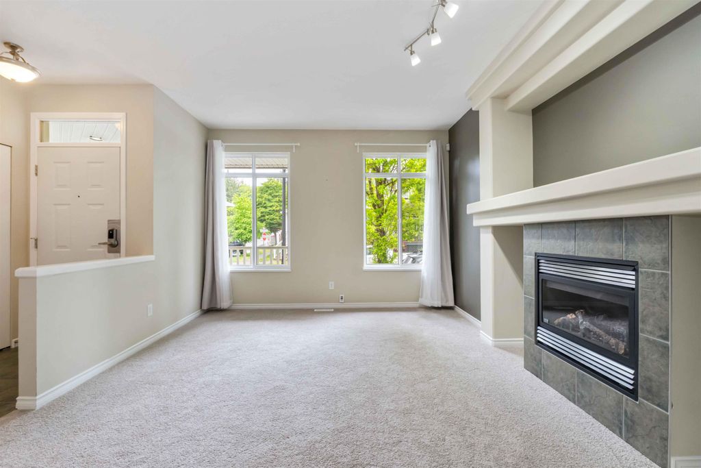 listing image 1101325585253495780