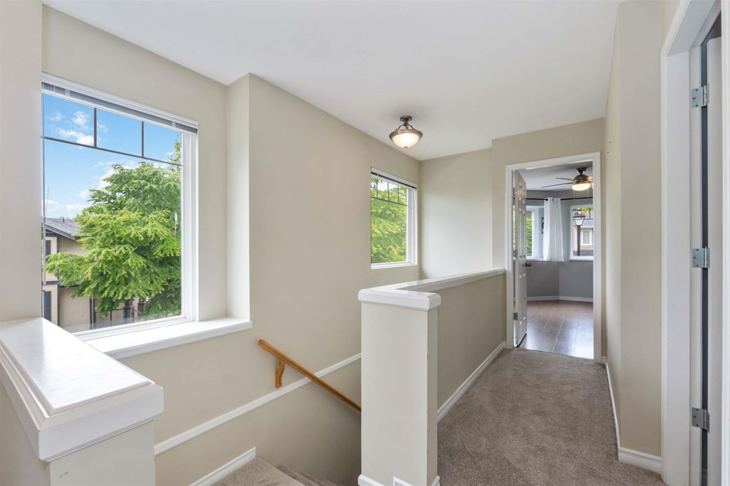 listing image 1103255237764909883