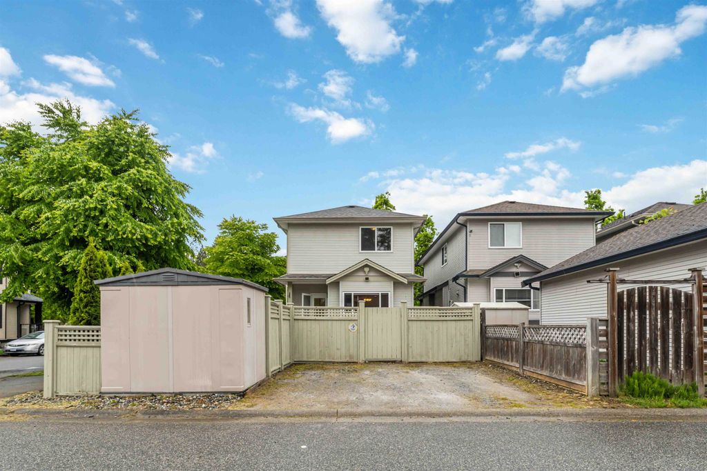 listing image 1101991579659974845