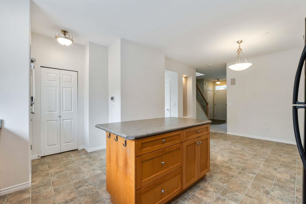 listing image 1102290249825174987