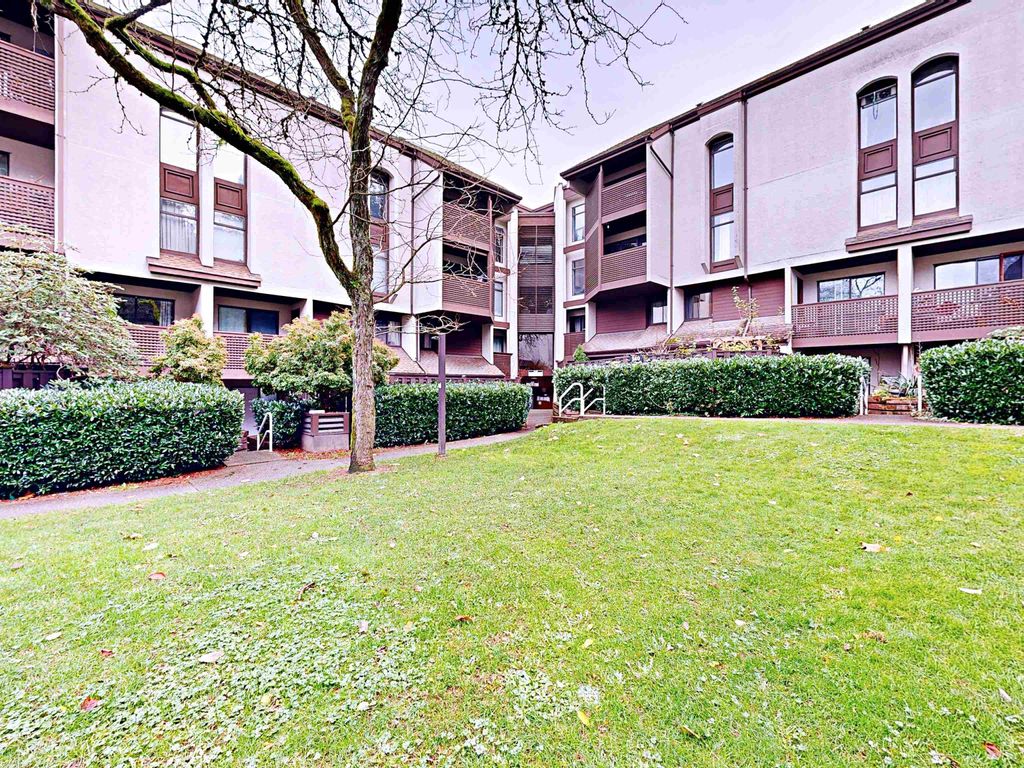listing image 1102370456176456523