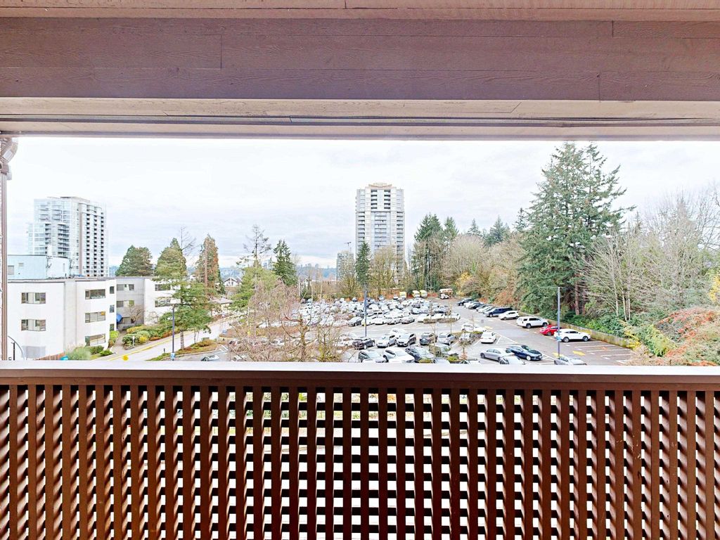 listing image 1104246945190324642