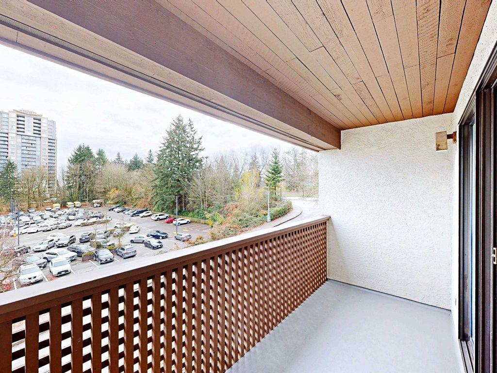 listing image 1109859404280034085