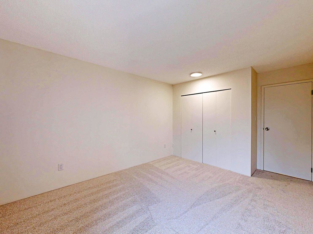 listing image 1104184101424794118