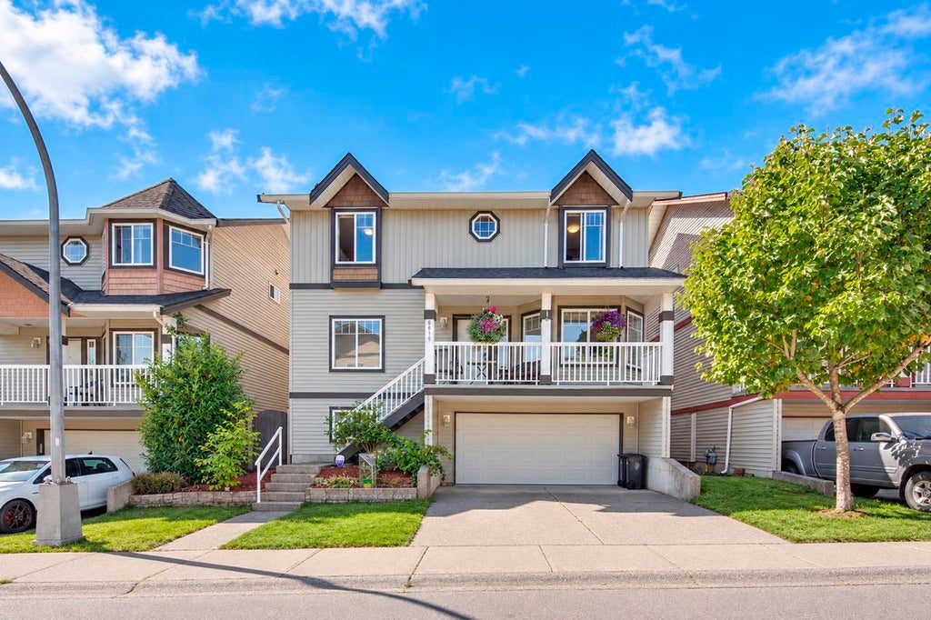 Photo of 6615 205 Street, Langley, BC V2Y 2X8 (MLS # R3167641)