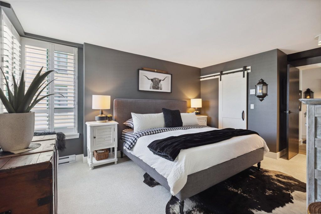 listing image 1106962657863468211