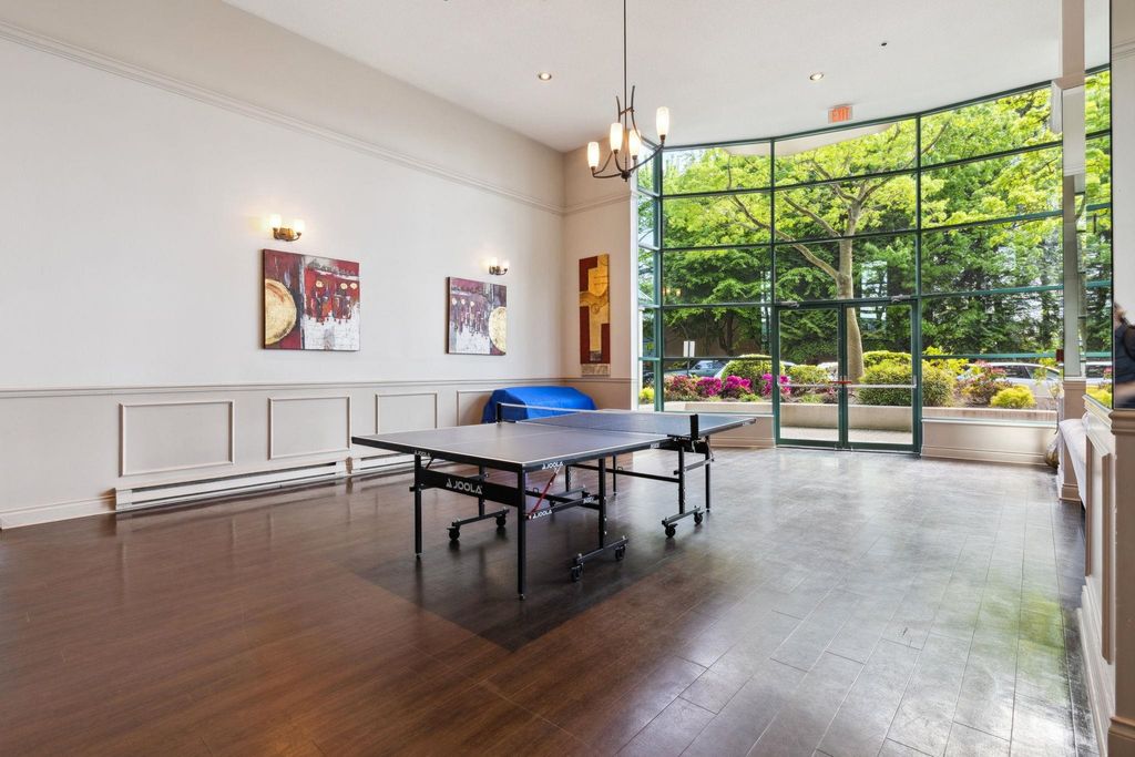 listing image 1109444076003748003