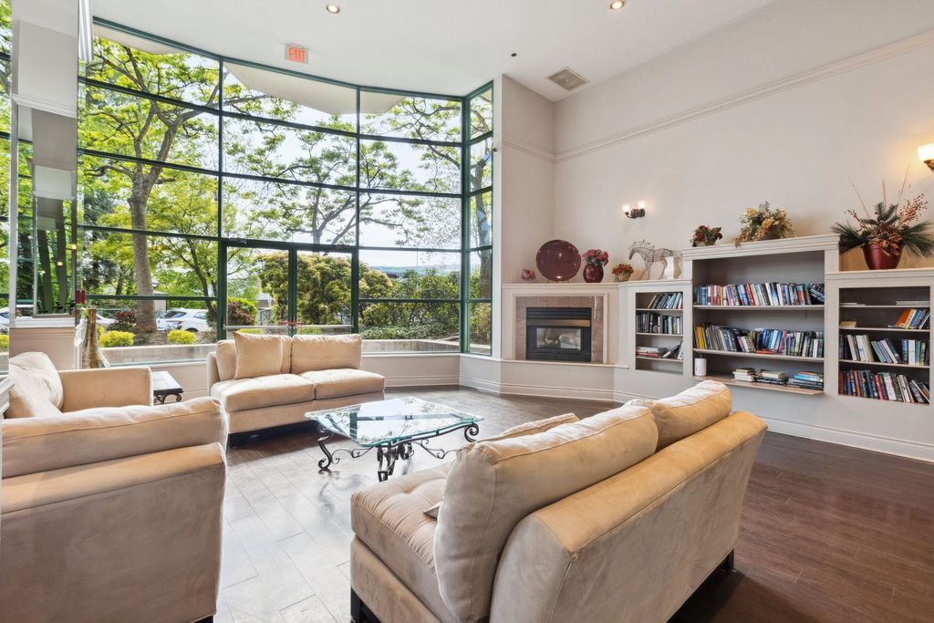 listing image 1105111900869312473