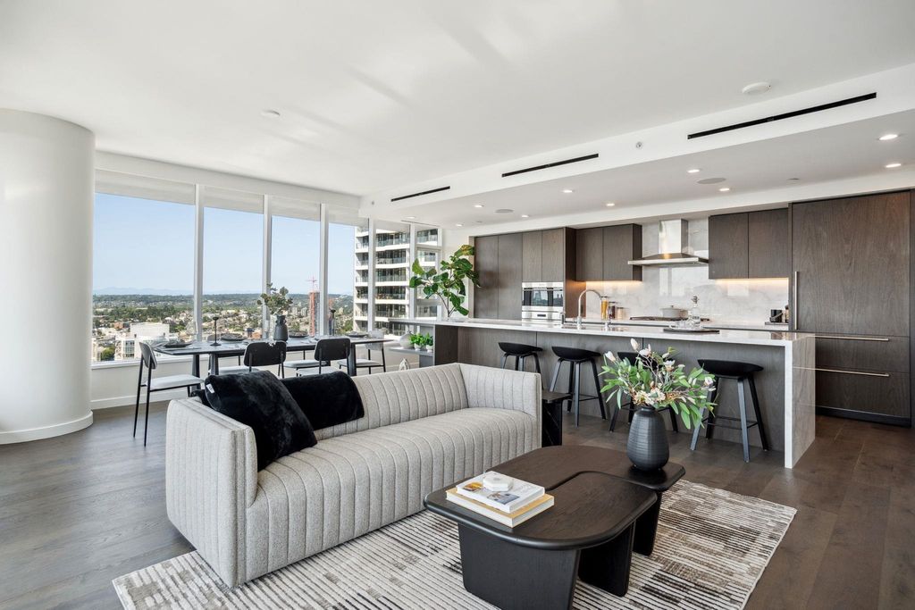 listing image 1109803870762964498