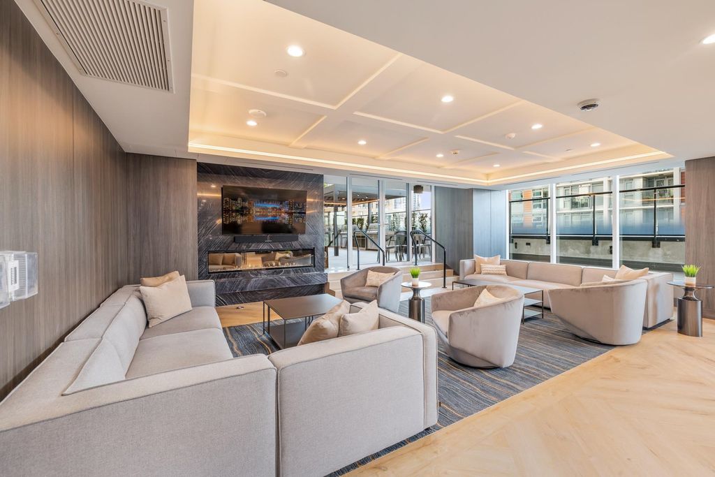 listing image 1106902969396394855