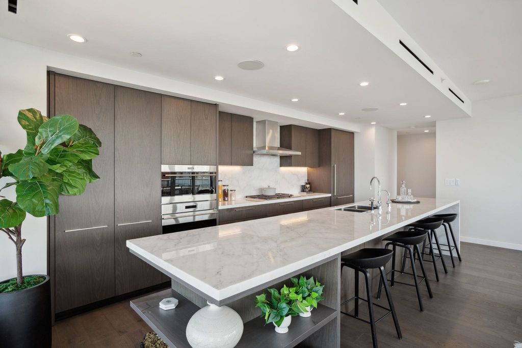 listing image 1105540390540388085