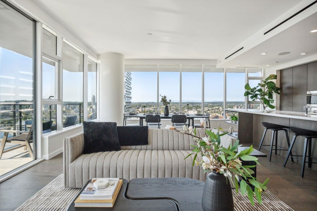 listing image 1105296800270798578