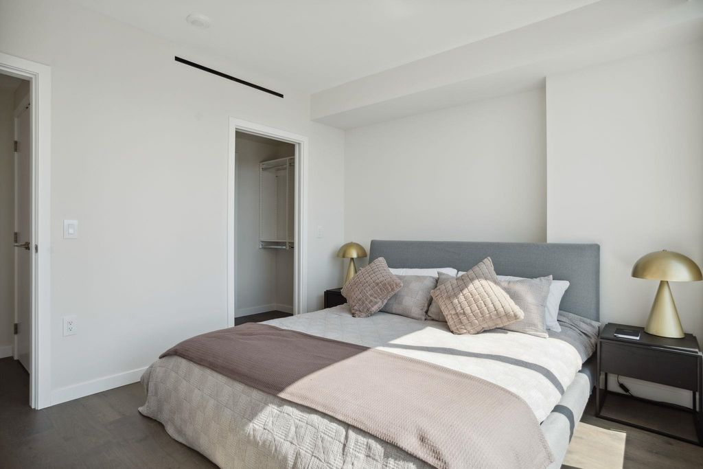 listing image 1104829025031917532