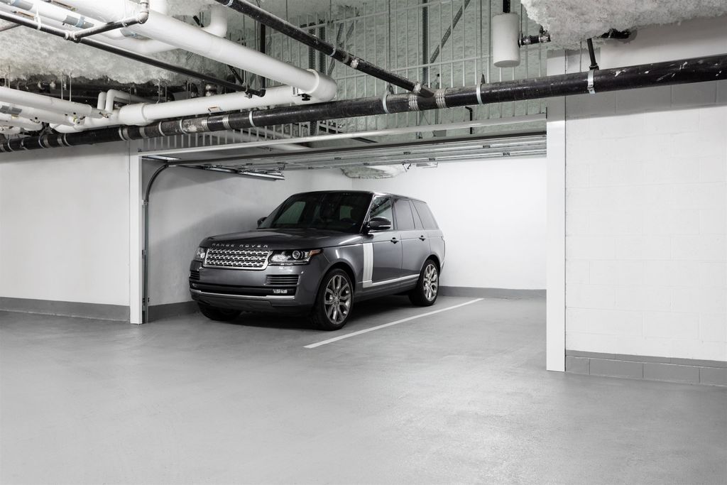 listing image 1105739429223955962