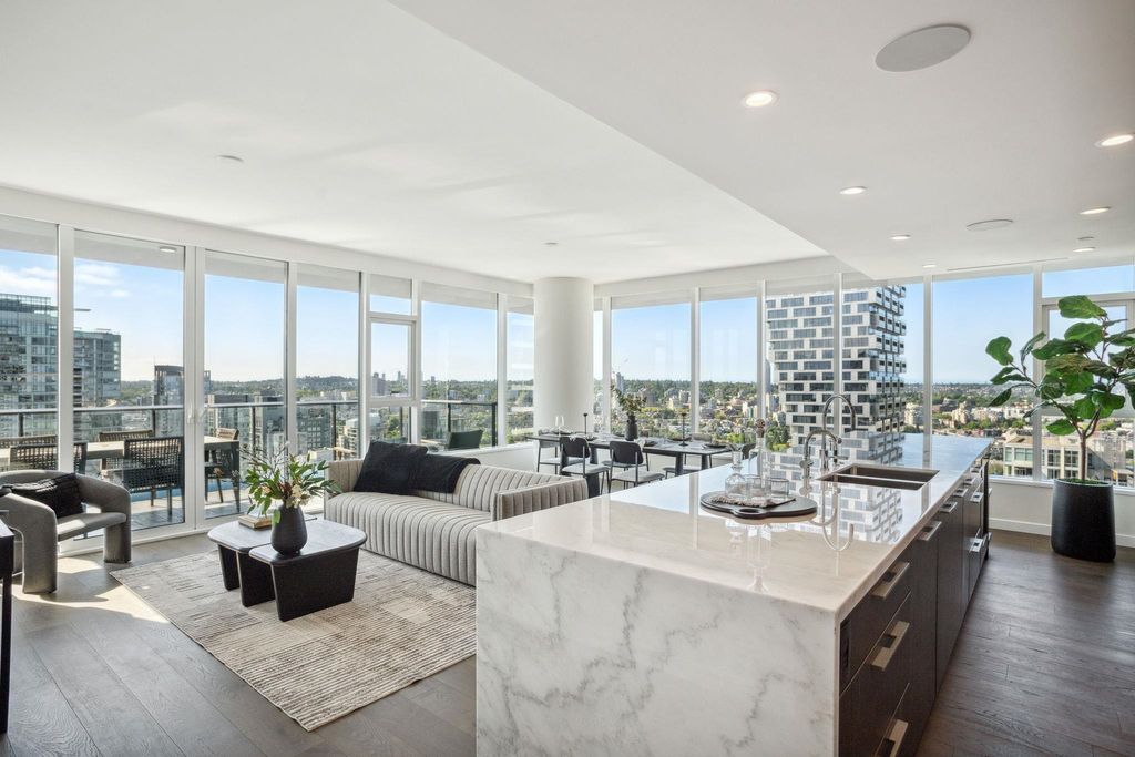 listing image 1103726438183755219