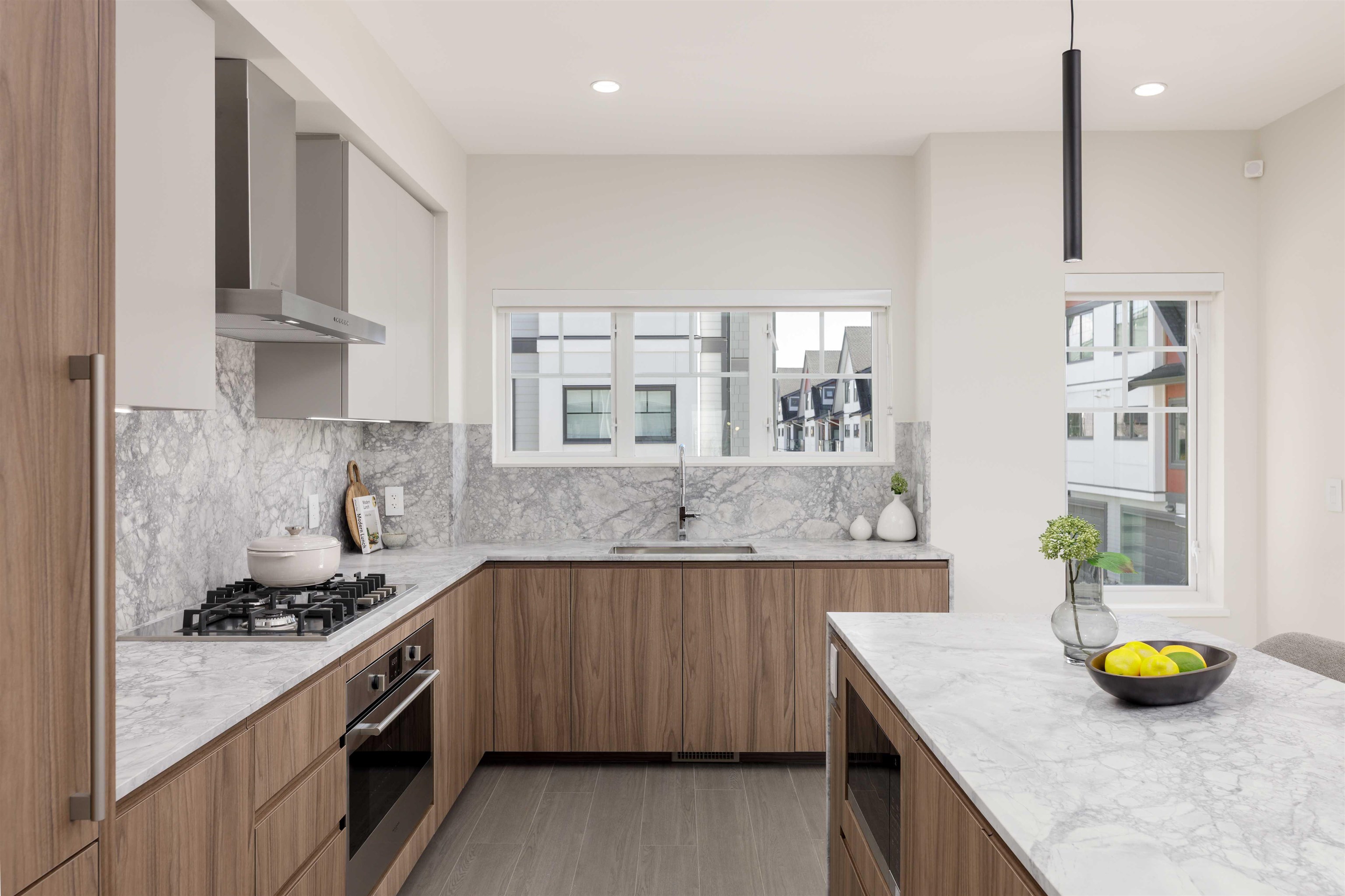 19451 Sutton Avenue 127