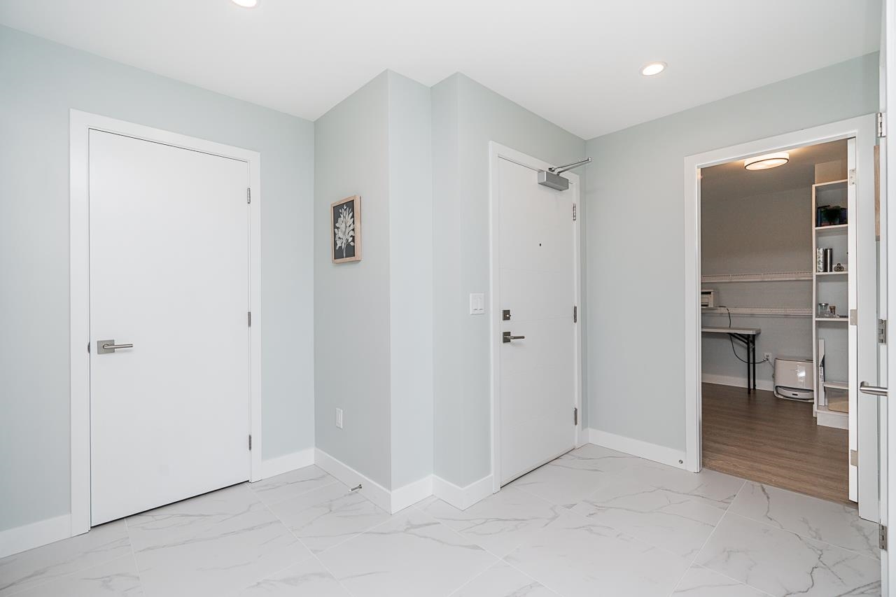 11703 Fraser Street 405