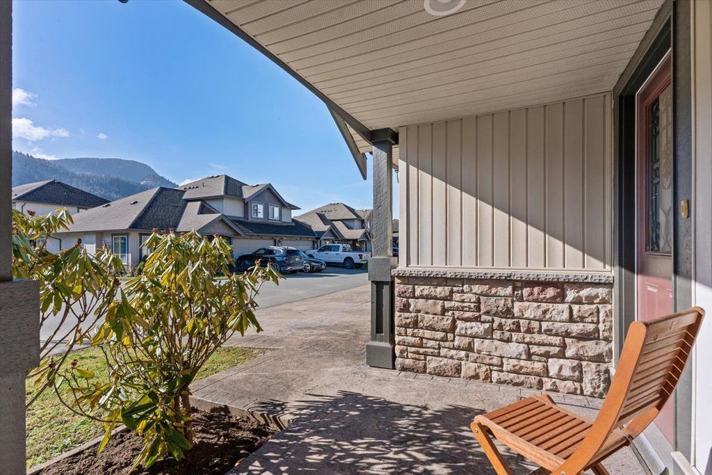 Photo of 44523 Mclaren Drive #60, Chilliwack, BC V2R 0C2 (MLS # R3149218)