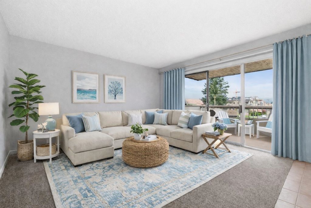 Photo of 9477 Cook Street #302, Chilliwack, BC V2P 4J8 (MLS # R3100592)