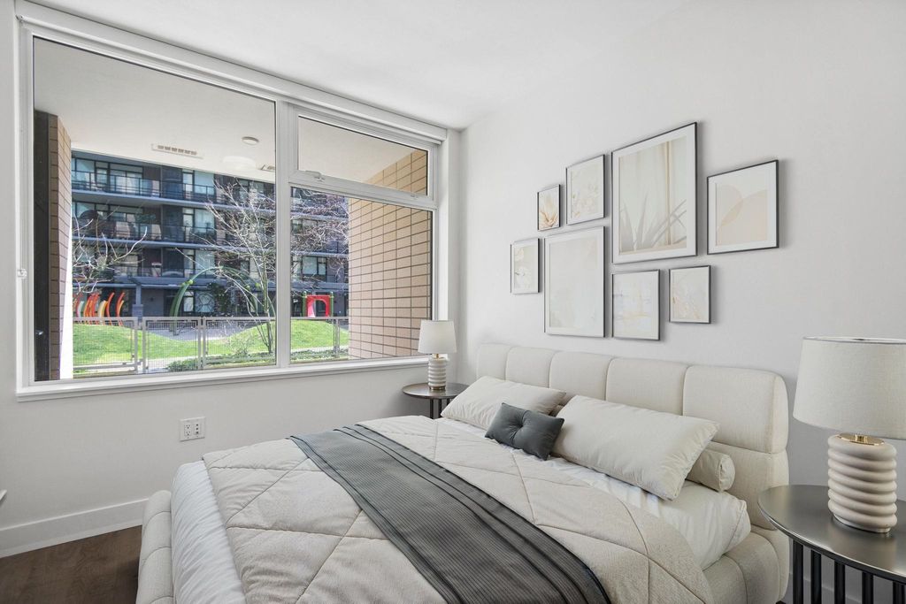 listing image 1101193976014986729