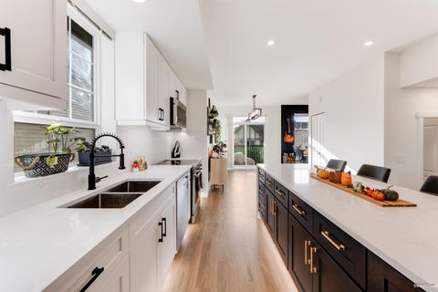 1338 Hames Crescent 53 Coquitlam BC V3E 0J2