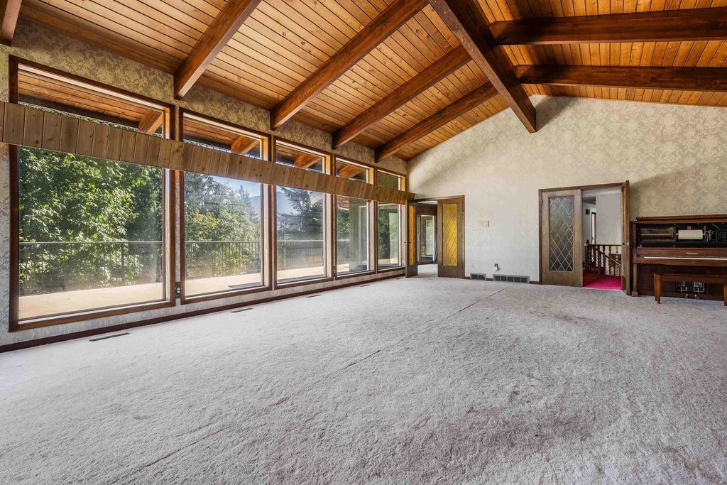 listing image 1104855183354762084