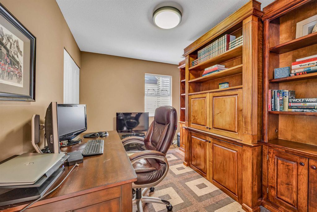 listing image 1101300938673740443