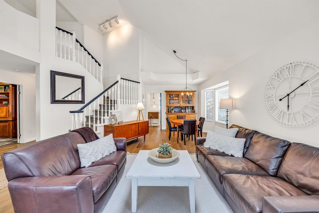 listing image 1109381121915553672