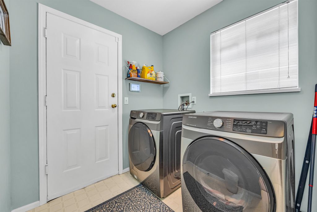 listing image 1104009929193412909
