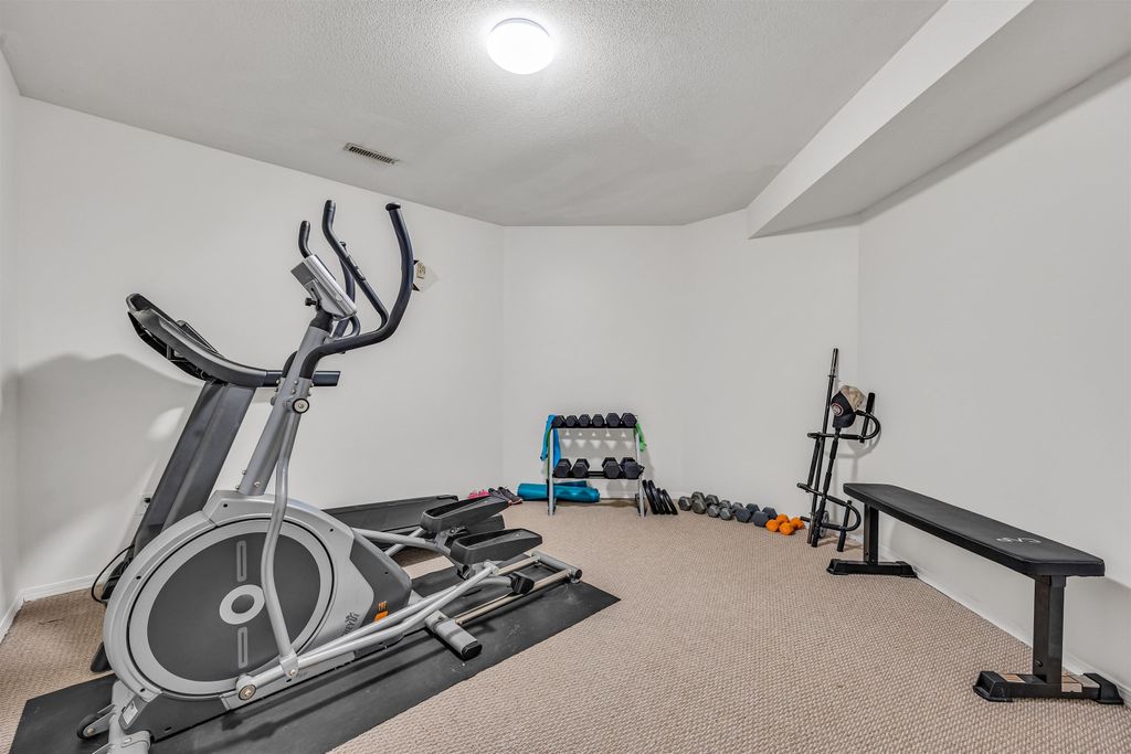 listing image 1105311494827752344