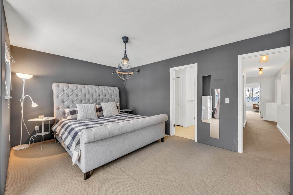 listing image 1108646475775019101