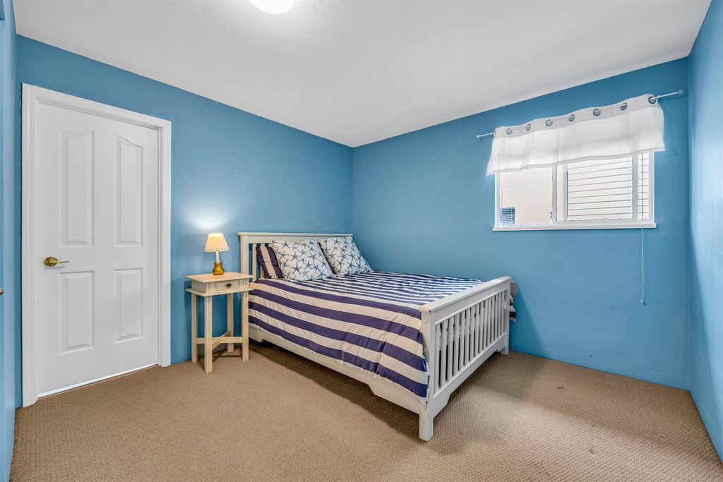 listing image 1105272093620107007