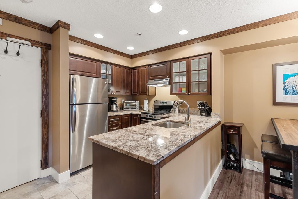 listing image 1101171712374777134